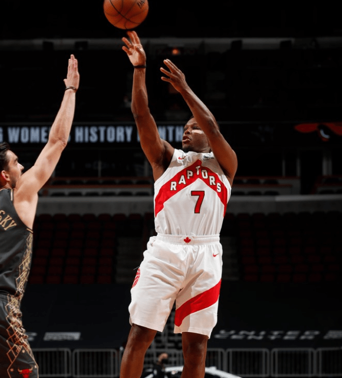 猛龙力克天津队，拉文带队取胜