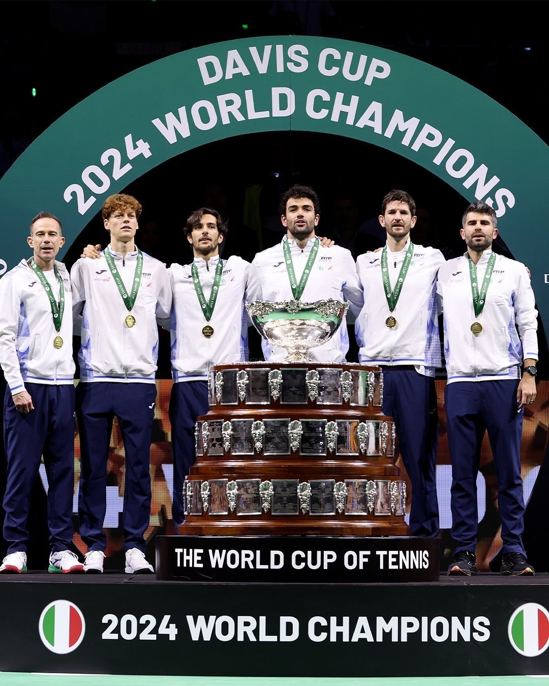 温网逆转戴维斯杯,辛纳关键制胜 温网逆转戴维斯杯,辛纳关键制胜