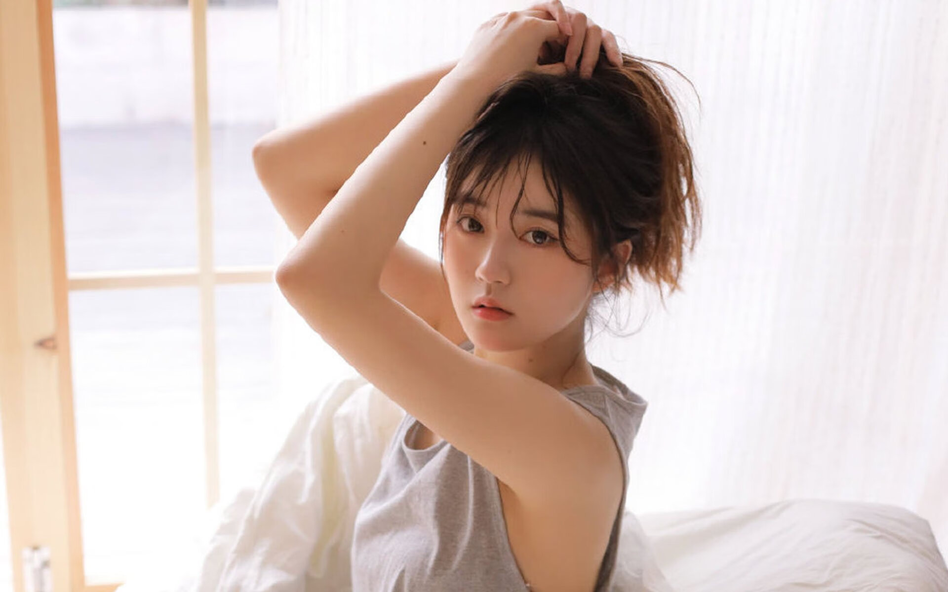 克瓦拉茨赫利亚爆发之夜，拜仁慕尼黑鏖战波兰雄鹰